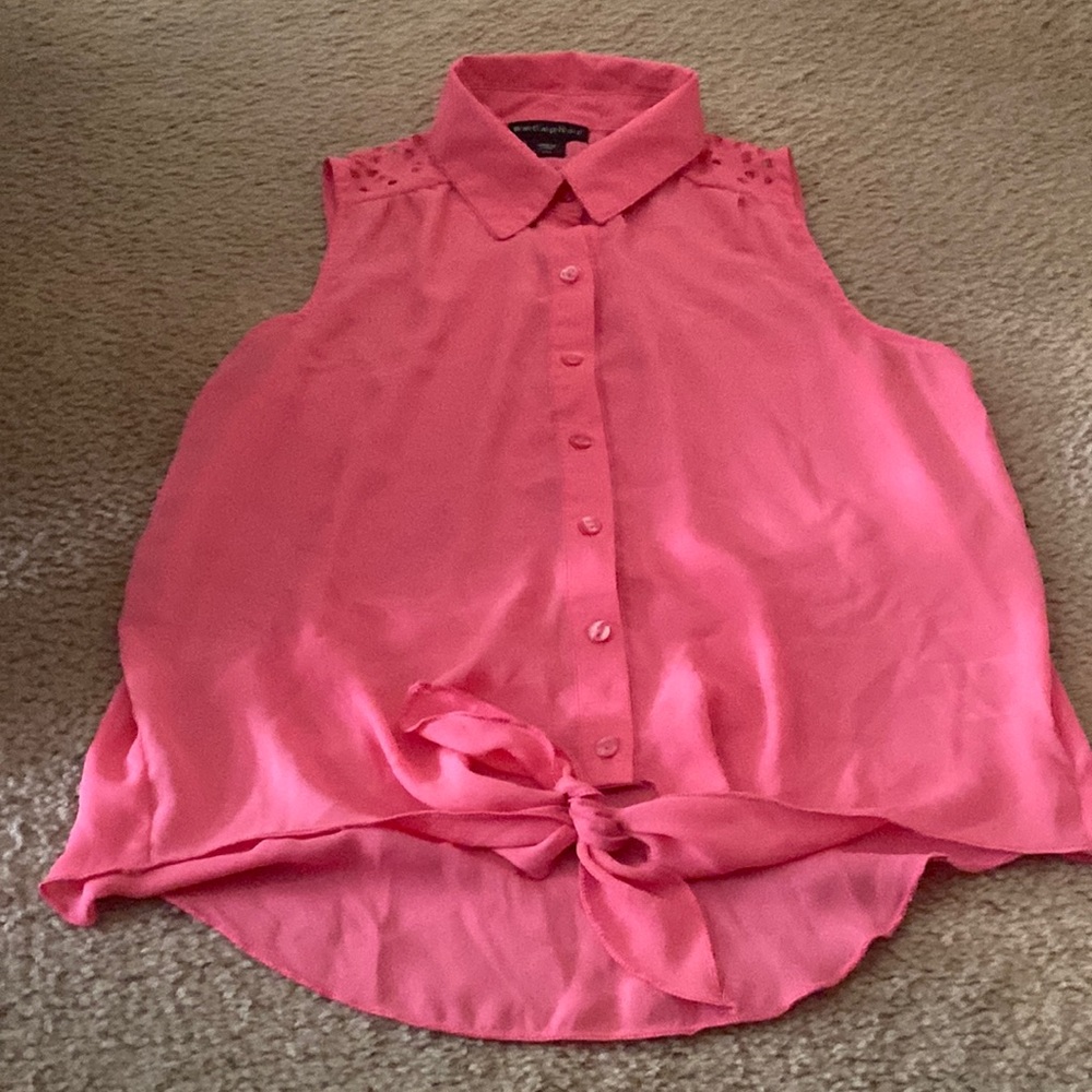 Sleeveless Button Down